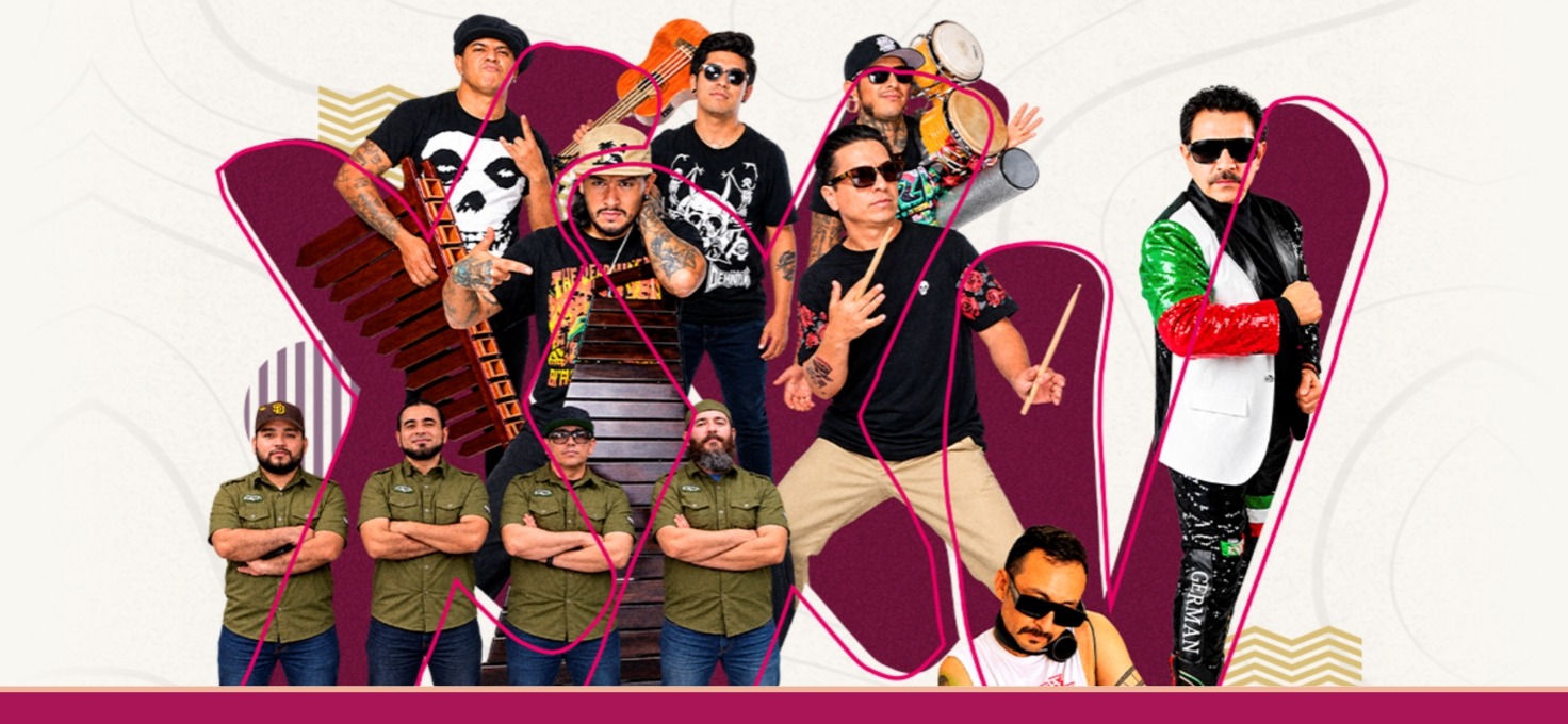 Mi Banda El Mexicano y Son Rompe Pera en concierto